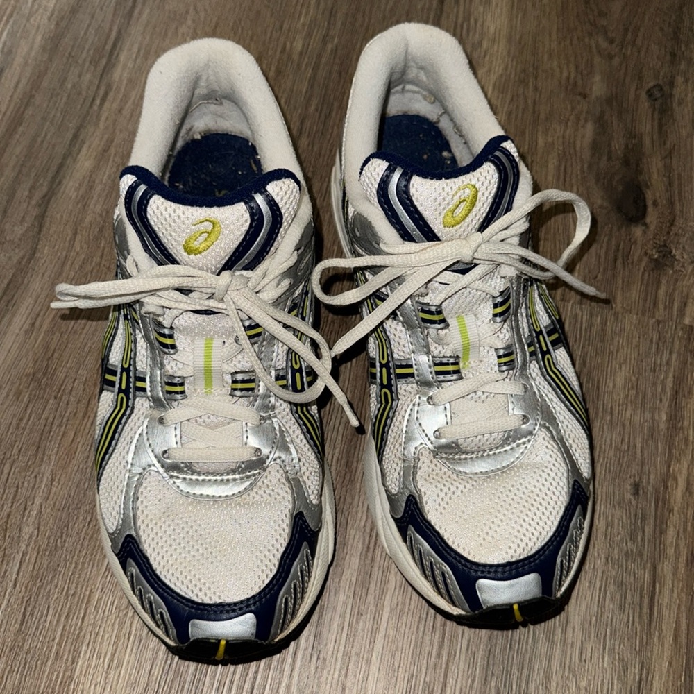 Asics Gel TN676 Womens Size 8.5 White Grey Mesh Running Athletic Sneaker Shoes